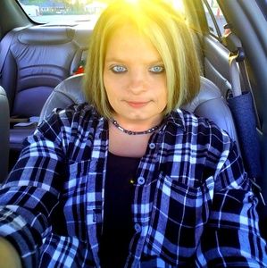 Meet your Posher, Tiffany